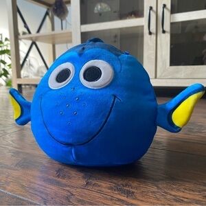 Squishmallows Disney Dory